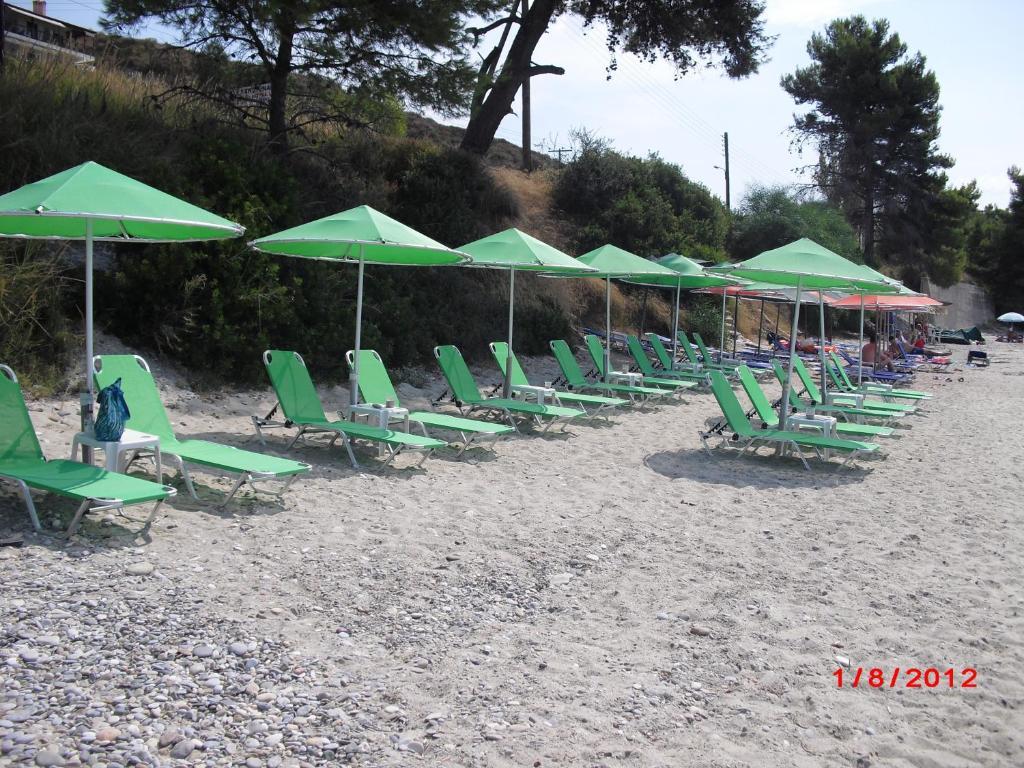 مولا كاليفا Kangaroo Hotel المظهر الخارجي الصورة