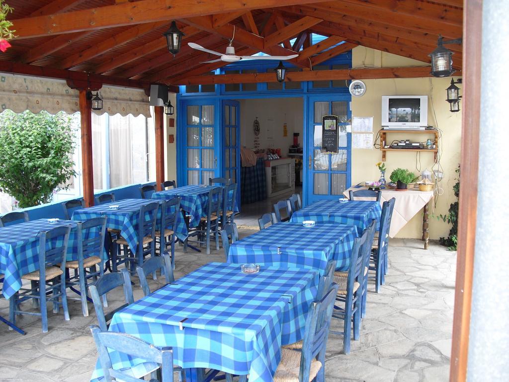 مولا كاليفا Kangaroo Hotel المظهر الخارجي الصورة